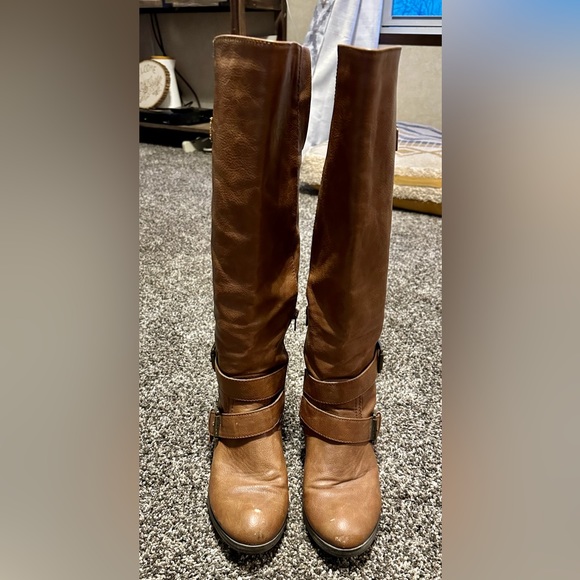 Calf High Tan Leather Boots - Picture 3 of 3